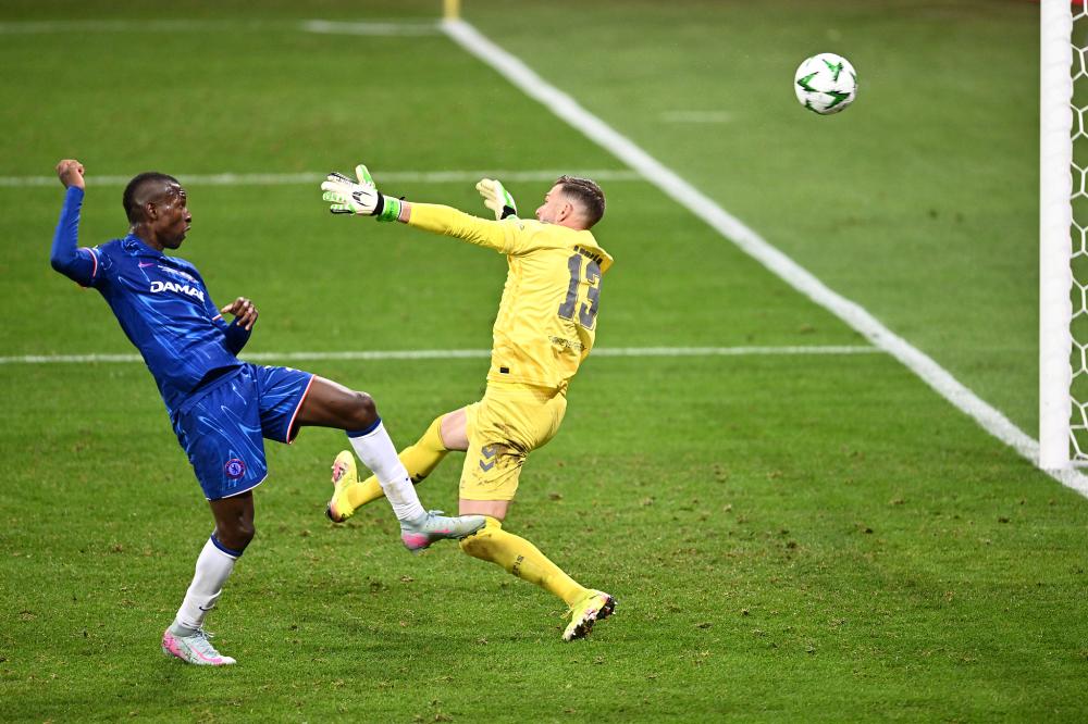 投篮靠谱！浙江新外援兰道夫14中8贡献28分，三分5中4